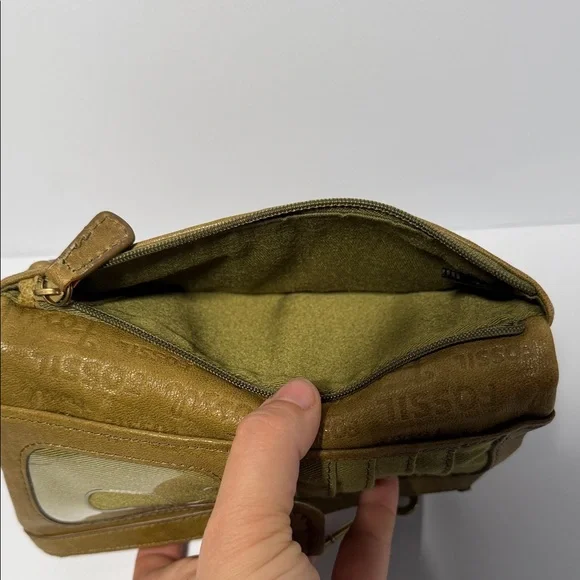 Vintage Fossil Olive Green Soft Leather Wallet - Picture 5 of 15
